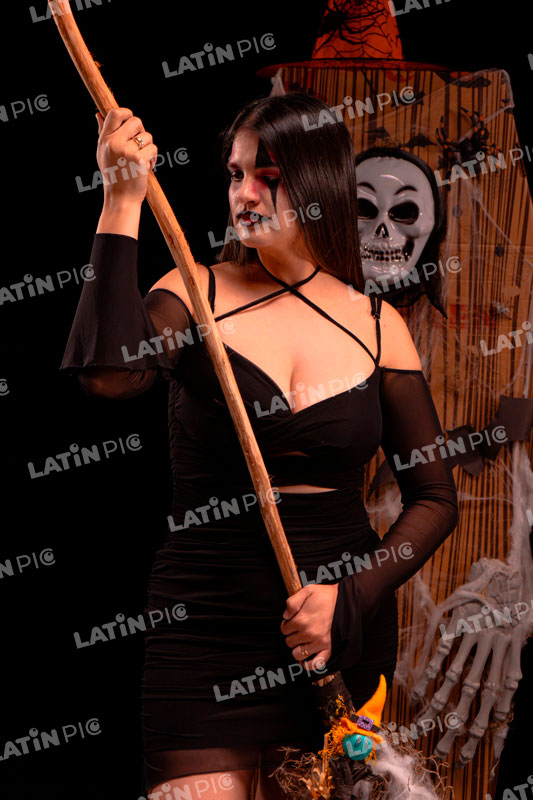 Mujer-Halloween-Brujita-Sexy-Esqueleto-2