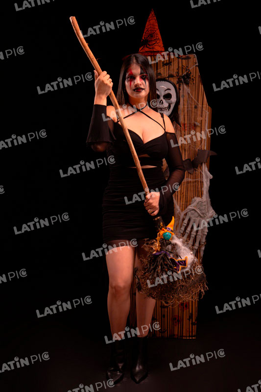 Mujer-Halloween-Brujita-Sexy-Esqueleto-4