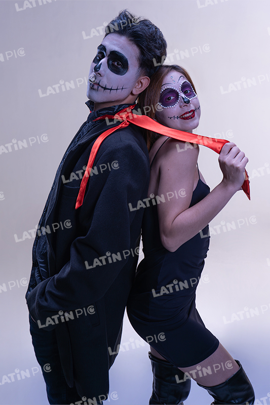 Mujer-Sexy-Hombre-Atractivo-Halloween-08