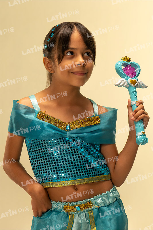 Nina-Halloween-Aladin-Magia-1