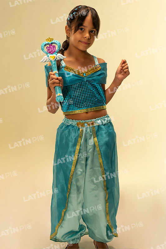 Nina-Halloween-Aladin-Magia-2