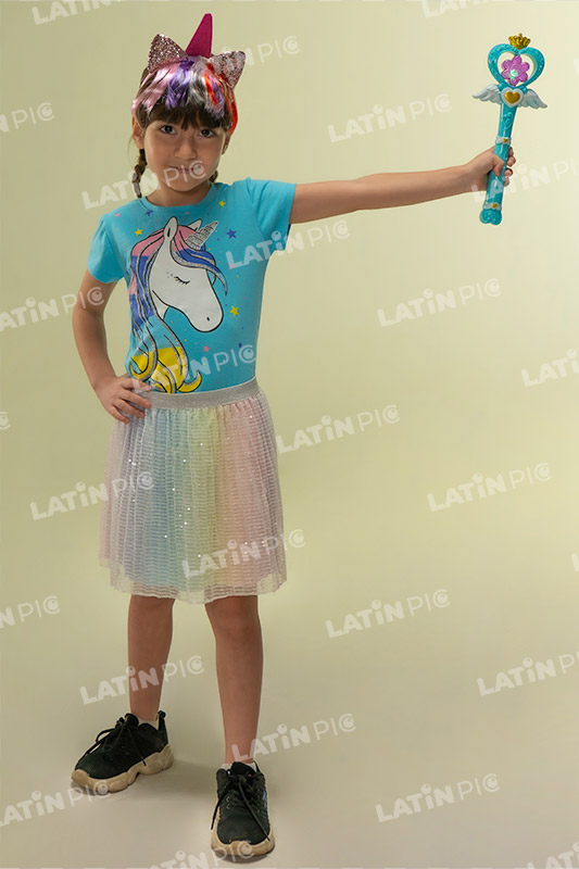 Nina-Halloween-Unicornio-Magia-5