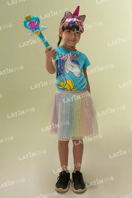 Nina-Halloween-Unicornio-Magia-7