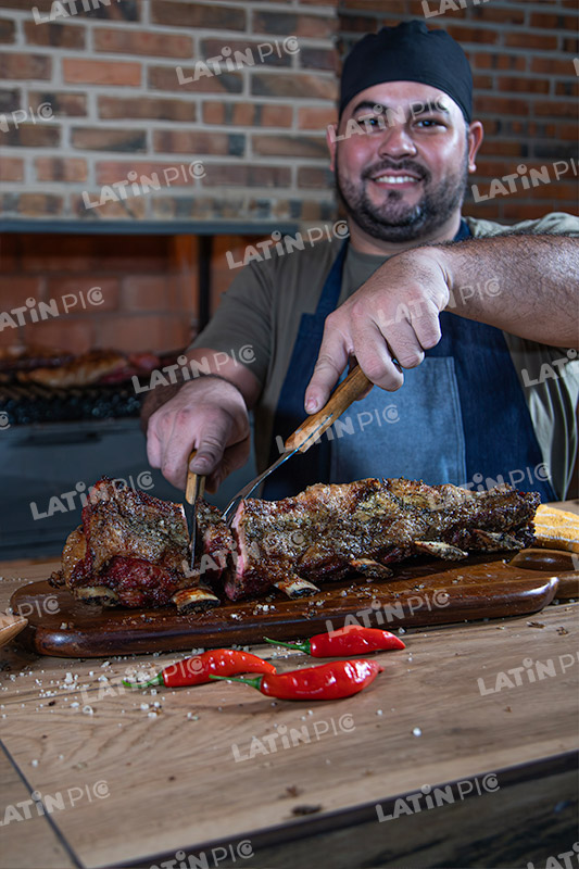 asado-carne-asador-parrilla-aji-tabla-de-picar-cortar