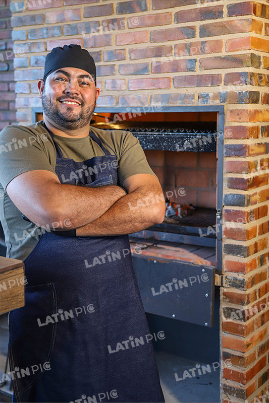 asado-parrillero-parrilla-fuego