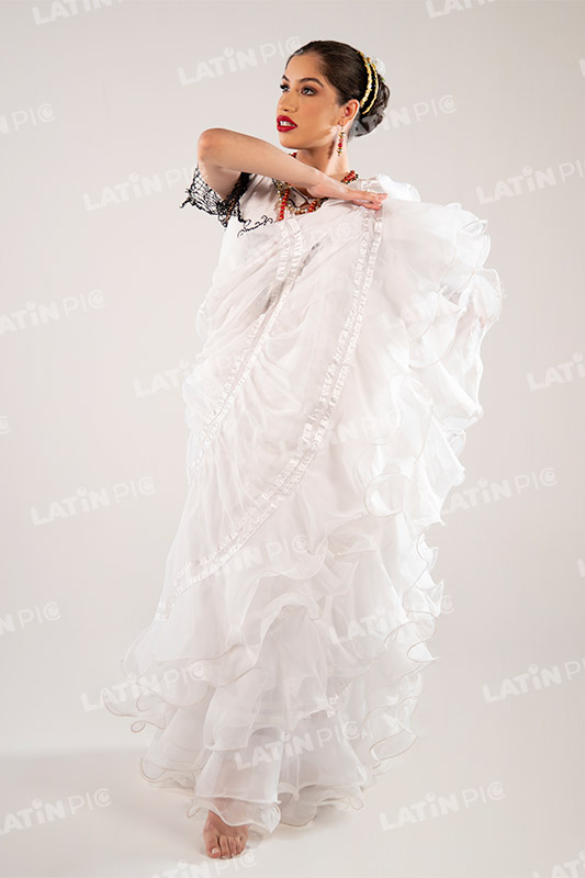 Bailarina Paraguaya-traje-blanco-typoi-005