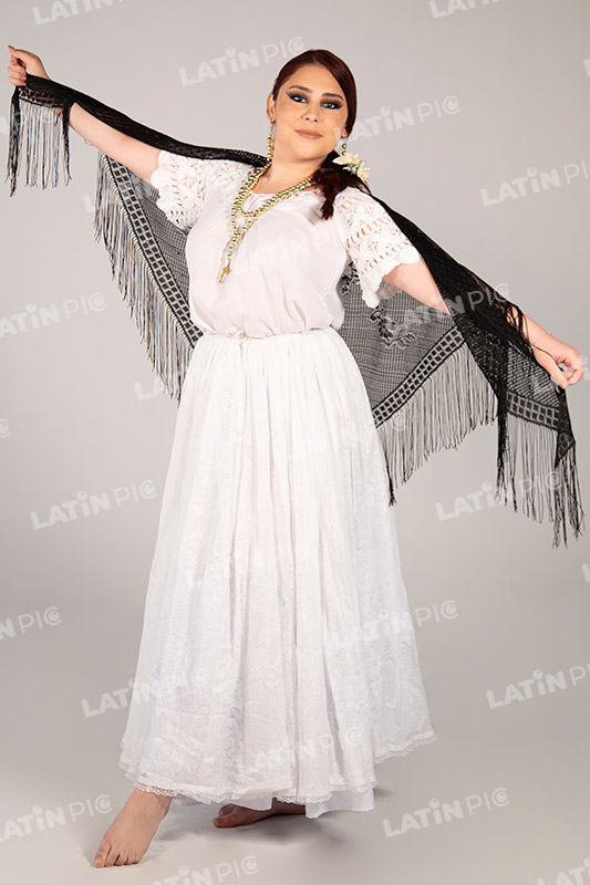 Bailarina-Traje-Blanco-Negro-Typoi-008