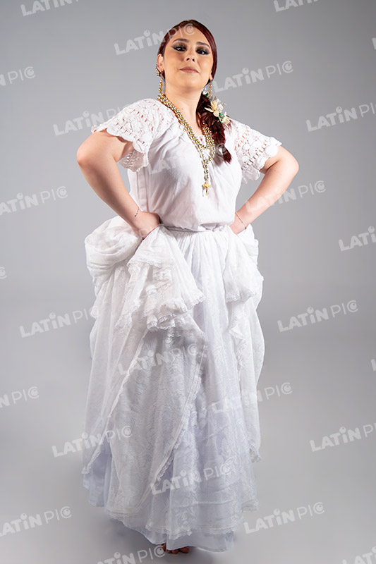 Foto Danza Paraguaya traje blanco typoi-004