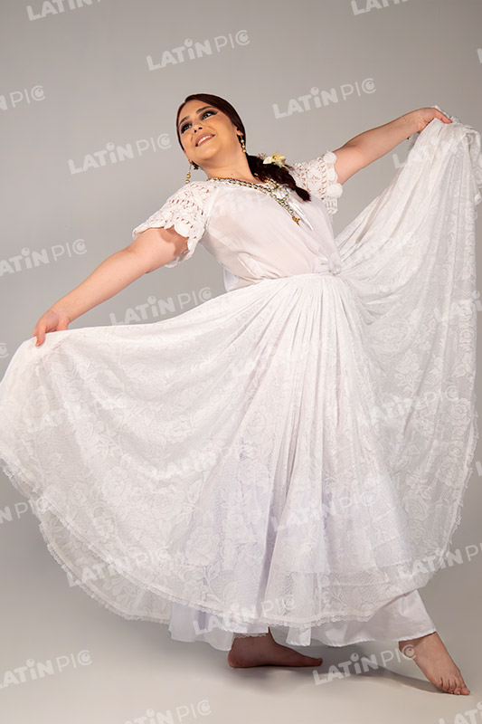 Foto Danza Paraguaya traje blanco typoi-006