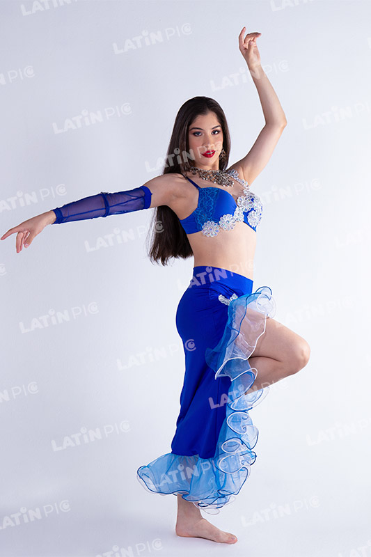 danza-arabe-bailarina-traje-azul-004