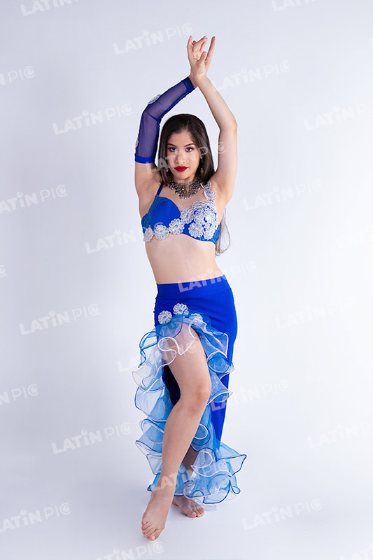 danza-arabe-bailarina-traje-azul-006