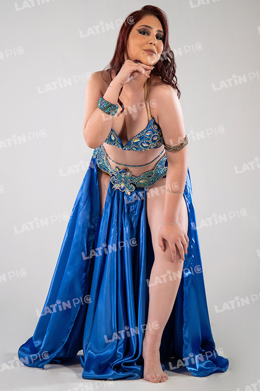 danza-arabe-bailarina-traje azul-joyas-13