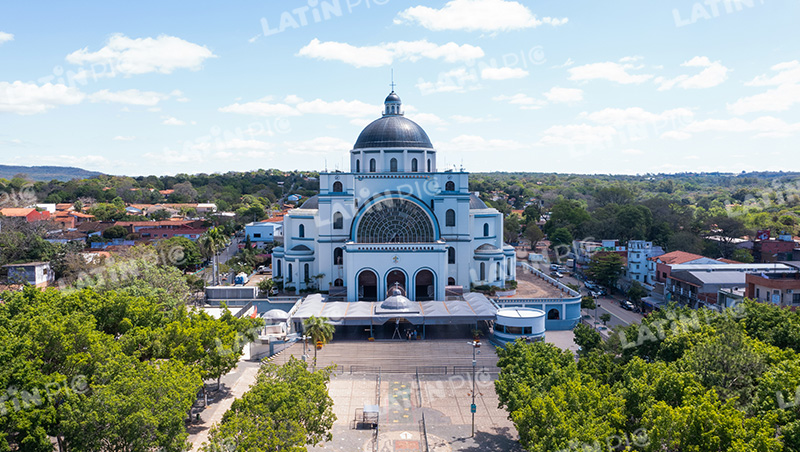 basilica-de-caacupe-frente-11