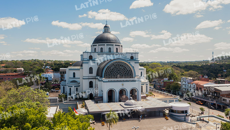 basilica-de-caacupe-frente-13