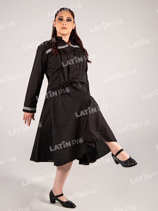 bailarina-danza-argentina-traje-negro-4