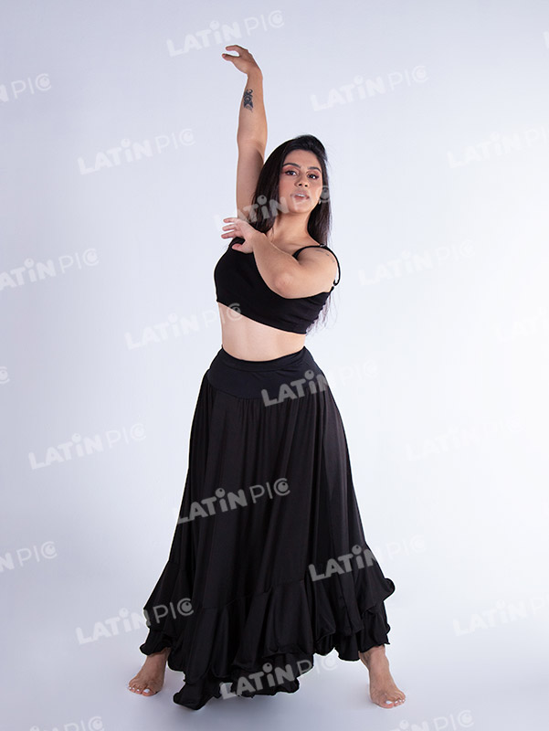bailarina-danza-contermporanea-traje negro-02