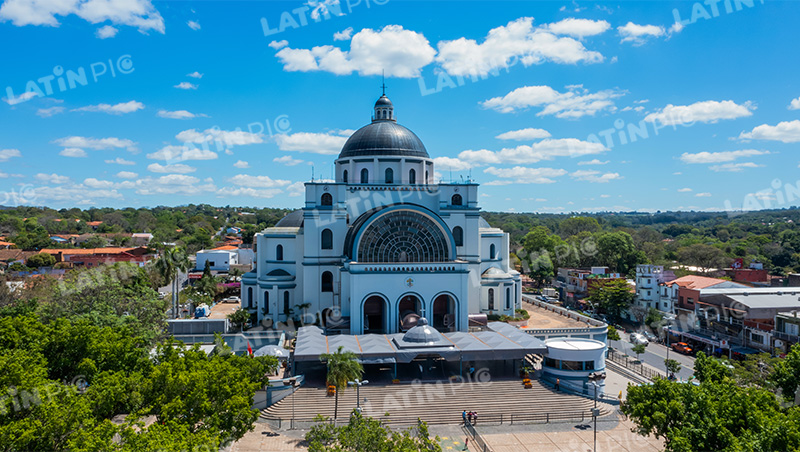basilica-de-caacupe-frente-05
