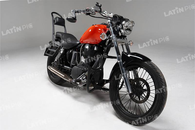 motocicleta-piloto-hombre-casco-71