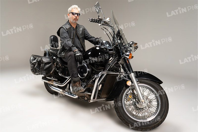 motocicleta-piloto-hombre-casco-165