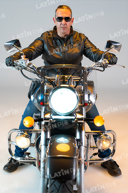 motocicleta-piloto-hombre-casco-241