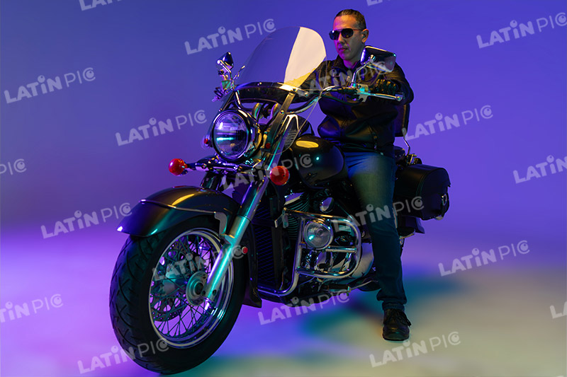 motocicleta-piloto-hombre-casco-245
