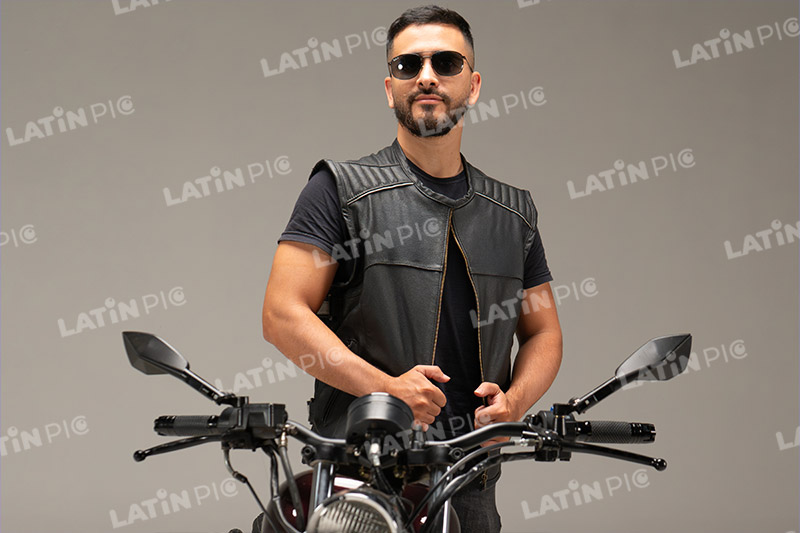 motocicleta-piloto-hombre-casco-272