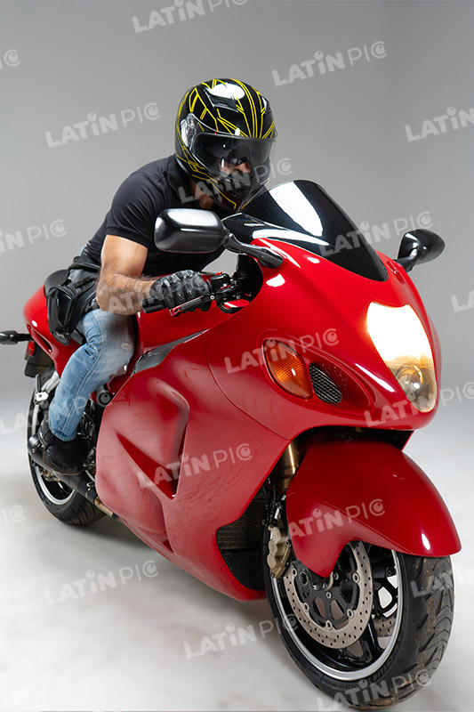 motocicleta-piloto-hombre-casco-327