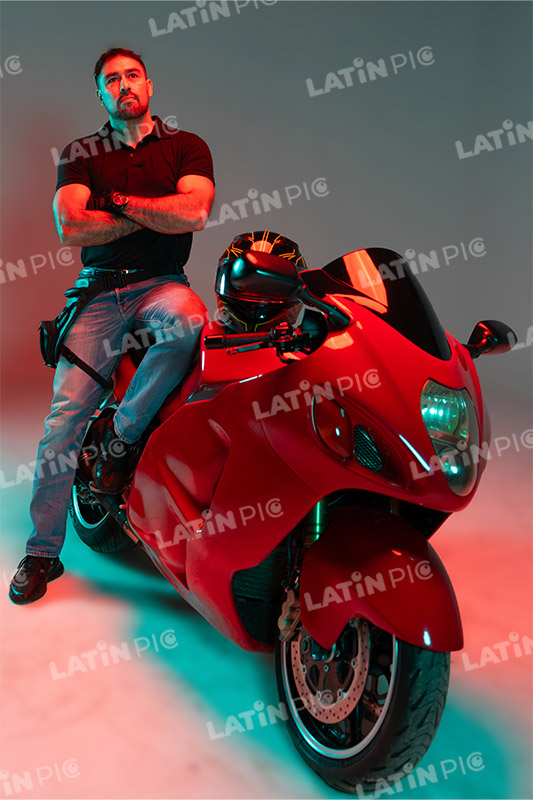 motocicleta-piloto-hombre-casco-336
