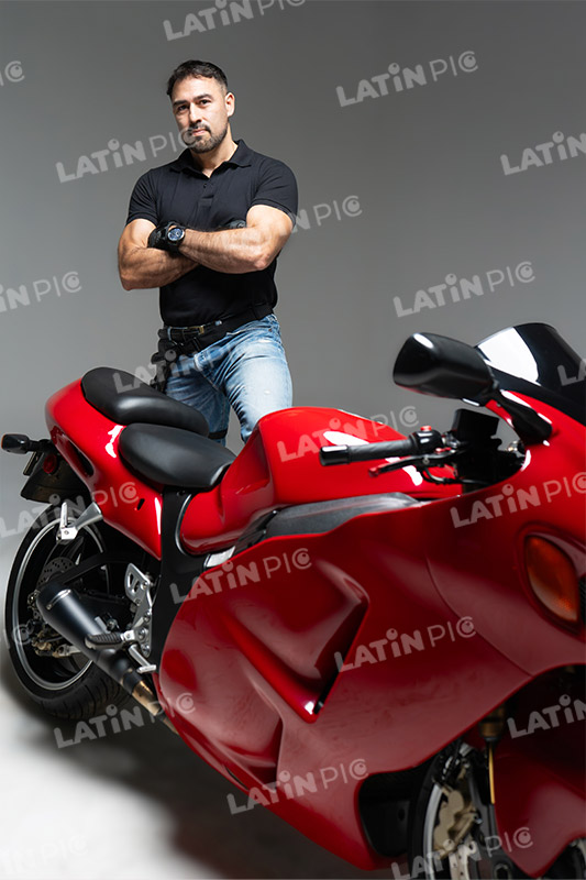motocicleta-piloto-hombre-casco-340